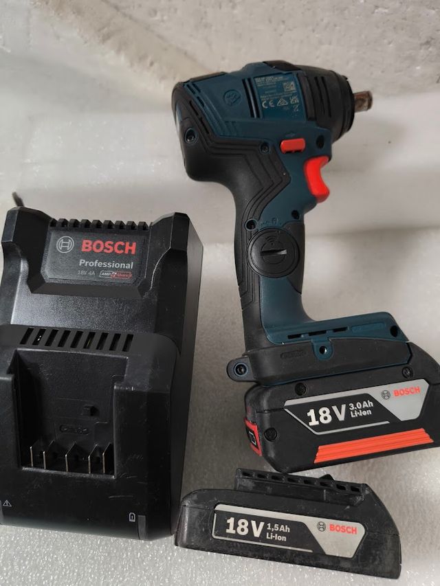 Llave Impacto Bosch GDS 18V-210C 370 Nm 1/2"