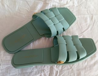 CHANCLAS DE MUJER DE LA MARCA DON ALGODÓN.