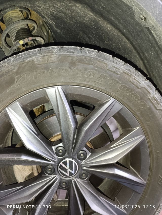 Neumáticos Bridgestone Dueler A/T 235/55 R18