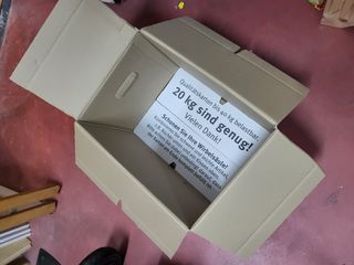 Caja de mudanza  - moving boxes - Umzugskartons 
