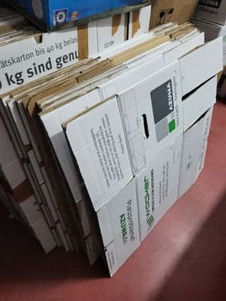 Caja de mudanza  - moving boxes - Umzugskartons 