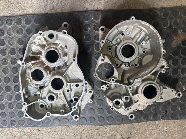 Carter motor AM6 (nuevos)