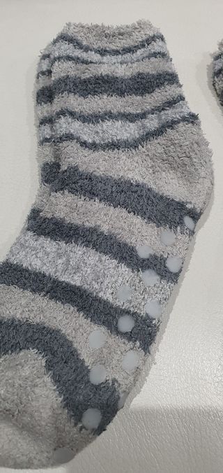 Calcetines antideslizantes - Gris y Negro - Talla 
