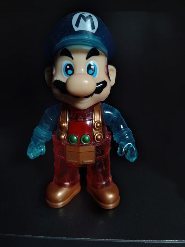 Figura Mario Bros Translúcido