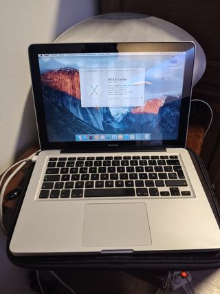 MacBook 13" Alumínio (2008) con funda de calidad