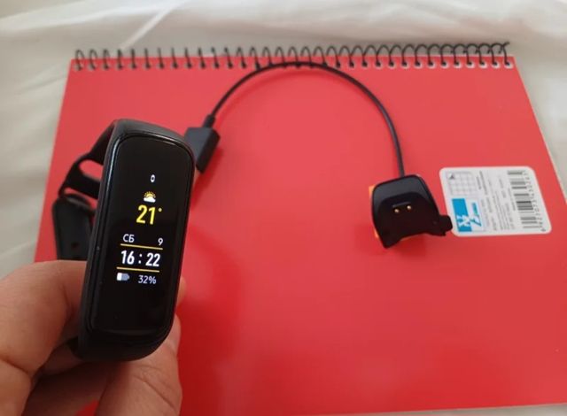 Samsung Galaxy Fit2 - Smartband Negra