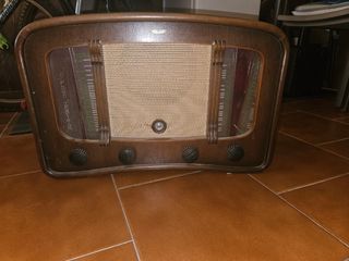 Radio antigua Fono y Tele-visión