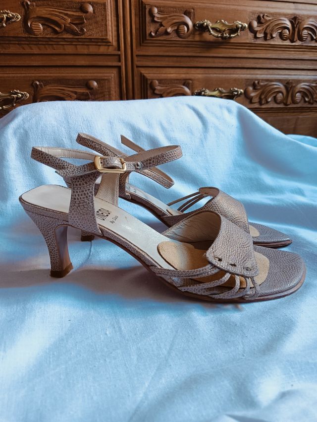 Sandalias ONEIDA beige