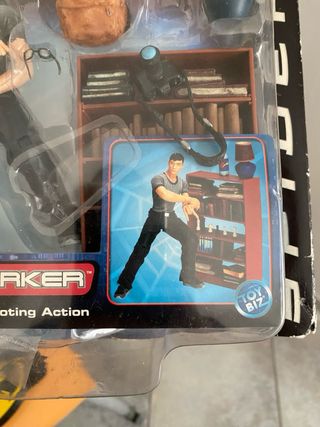 Peter Parker ToyBiz Action Figure Spiderman 2002