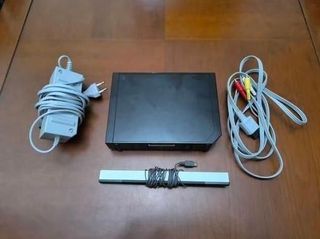 Wii Negra + Cables
