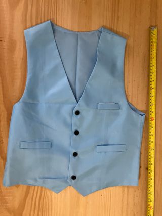 Traje completo hombre. Talla M. Color azul claro