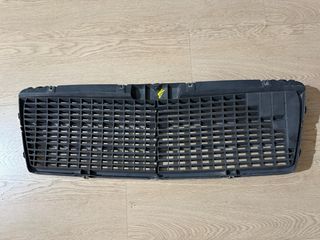 Rejilla Mercedes Benz E W210