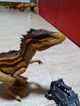 Dinosaurio carchodontosaurio Jurassic World - Cabe
