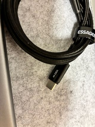 Adaptador ESSAGER USB-C Multi-puerto con ssd 128gb