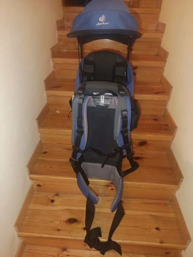 Mochila portabebés Deuter