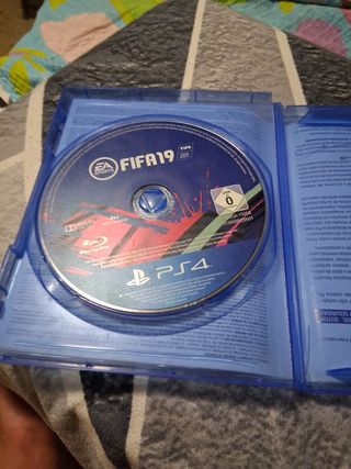 FIFA 19 PS4 - Juego Deportivo