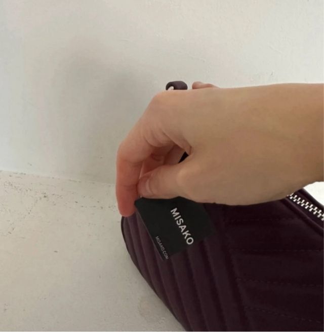 Bolso Misako marrón acolchado