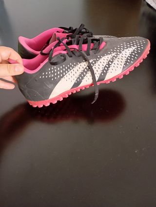 Adidas Predator - Fútbol