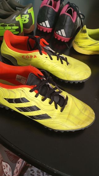 Zapatillas Adidas Copa amarillas