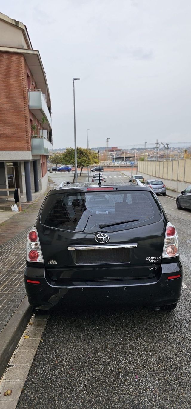Toyota Corola Verso 