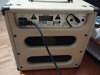 Amplificador valvulas Harley Benton GA5