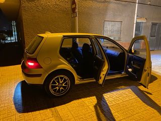 Volkswagen Golf 1998