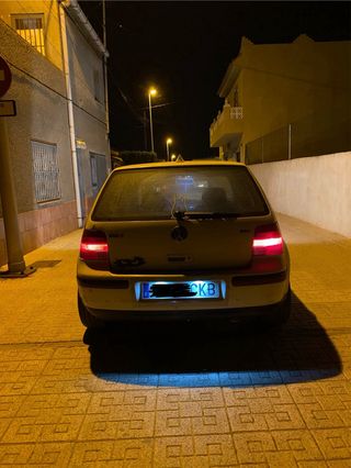 Volkswagen Golf 1998