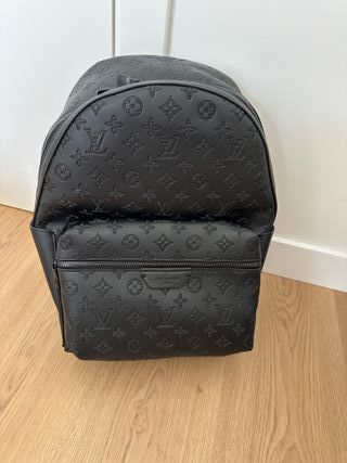 Mochila Louis Vuitton negra