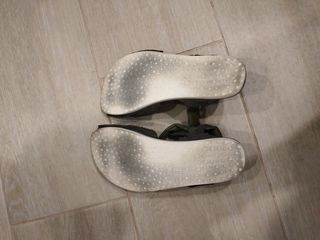 Sandalias mujer verde oliva