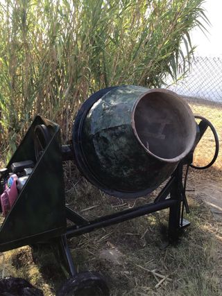 Hormigonera Gasolina usada