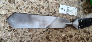 Corbata niño Kiabi - Plata
