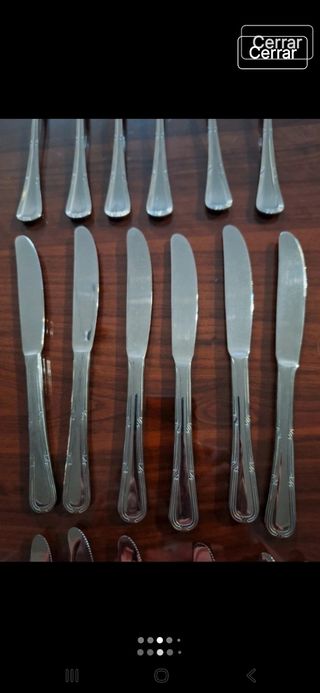 18 Cuchillos de metal - Plateados