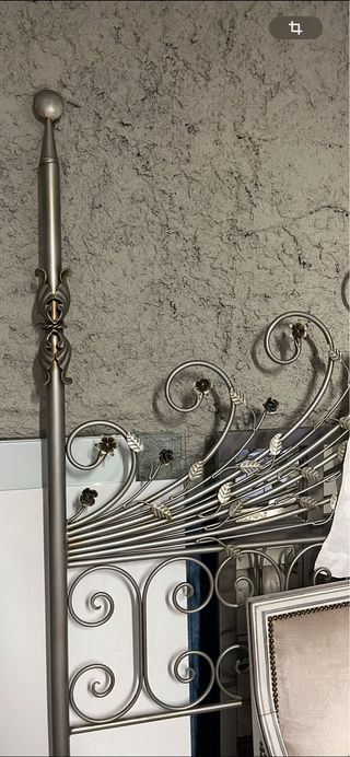 Cabecero forja metal plateado