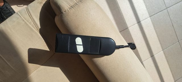 Sillón alzador y reclinable con motor