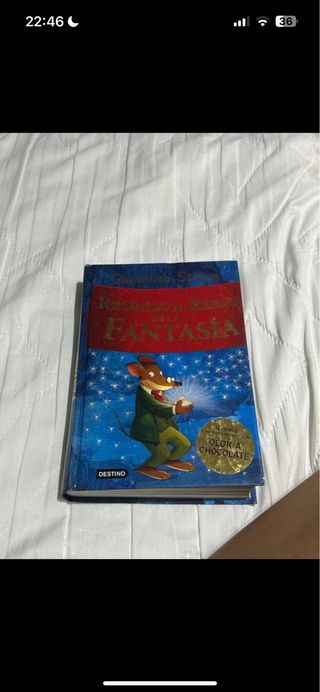 Regreso al Reino de la Fantasía: ¡Libro con olo...