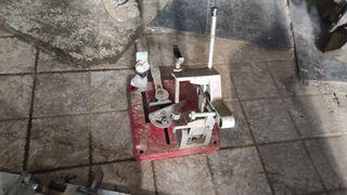 Supporto smerigliatrice usato