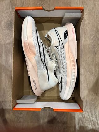 Nike ZoomX Streakfly - 44 - Rosa/Bianco
