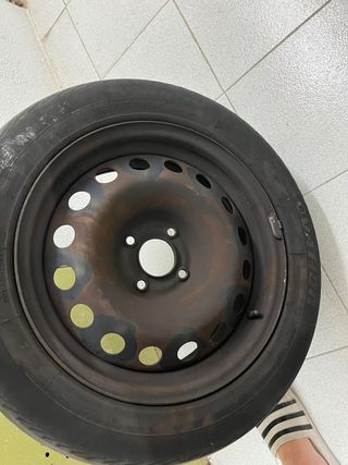 Llanta 16" 205/55 R16 4x108