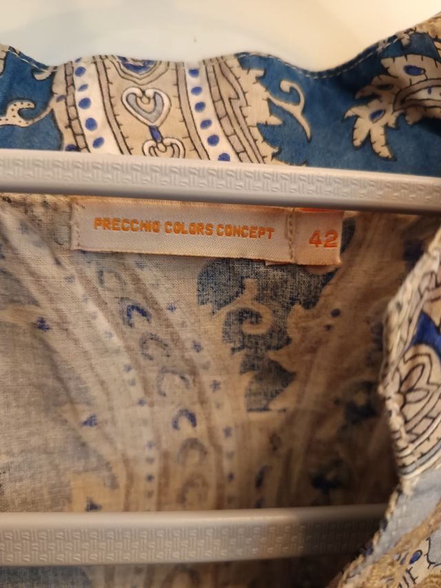 Vestido paisley azul y dorado