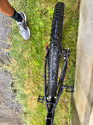 Bicicleta montaña negra/roja