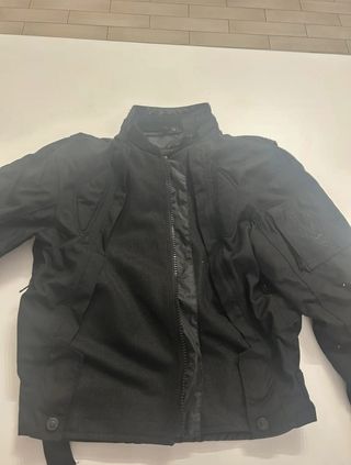 Cazadora moto negra