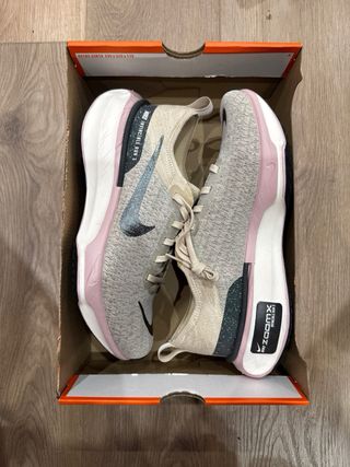 Nike Invincible Run 3 - Tg 42
