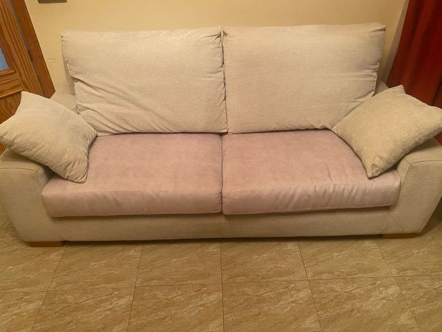Sofá 3 plazas beige  tela anti manchas 210cm 