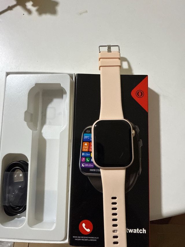 Smartwatch color rosa gold