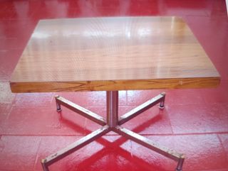 Mesa pub vintage años 80