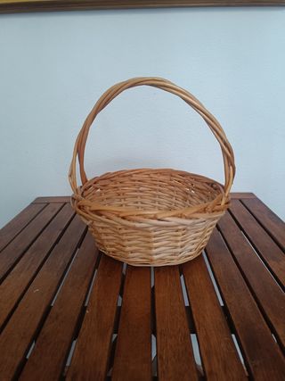 Cesta vime redonda c/ pega