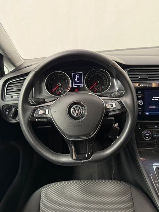 Volkswagen Golf 2020