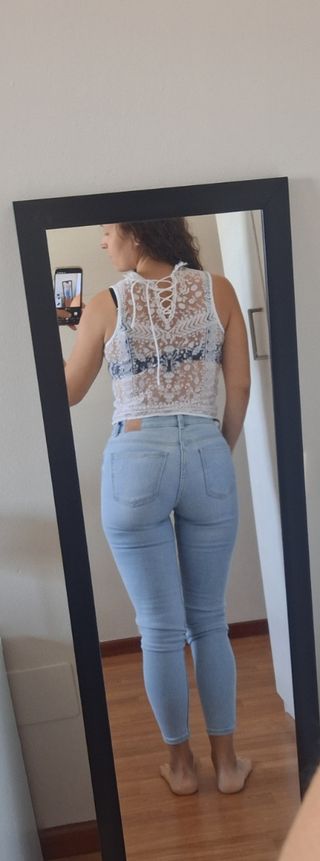 Top encaje blanco transparente
