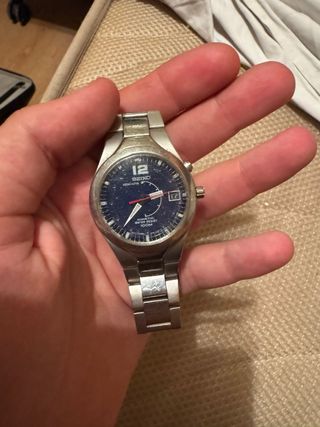 Reloj Seiko Kinetic 100m