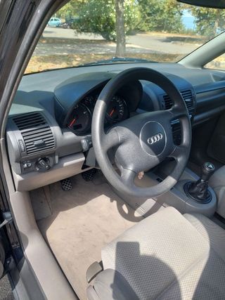 Audi A2 2001